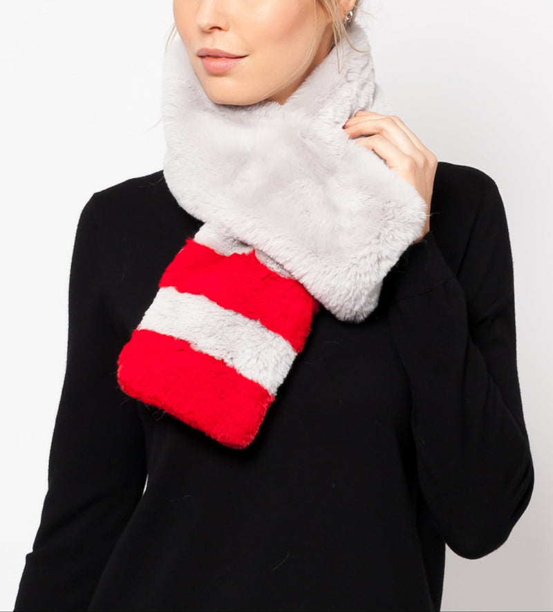 Love Token Judith Faux Fur Scarf 4